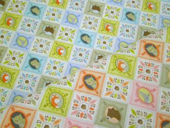 0,1 m Baumwoll-Druckstoff  "Born Wild Raute" ca. 114 cm Breite 