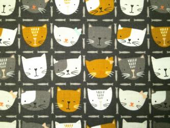 0,1 m Baumwoll-Druckstoff  "Kitty Kats - Katzenköpfe" ca. 110 cm br. 