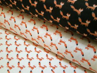0,1 m Japan-Druckstoff  "Kleine Füchse"  110 cm br. 