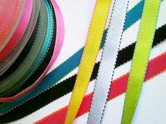 1 m Satinband 2farbig zum Wenden 10 mm br. 