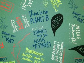 0,1 m feiner Digital-Druck "Friday for Future - Catchword" Designed by Sybille Hein kbA 150 cm br. 