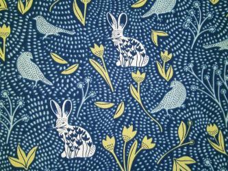 0,1 m Druckstoff  "Spring Equinox - Hasen" ca. 110 cm br. Premium Cotton 