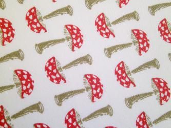 0,1 m Druckstoff  "Fliegenpilz" ca. 114 cm br. 