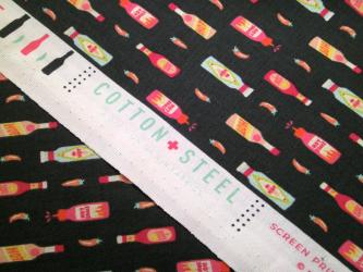 0,1 m Baumwoll-Druckstoff "Chilisauce"  110 cm 