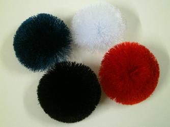 1 Stck. Anstecker "Fluffy" 70 mm 