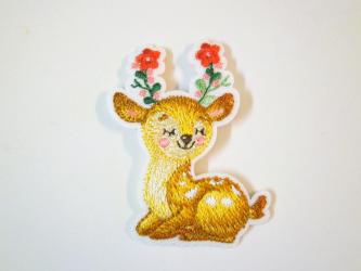 Applikation "Blumen-Hirsch" ca.50x40 mm 