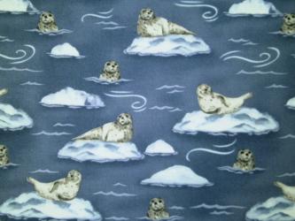 0,1 m Druckstoff  "Polar Plantscher - Robbe" ca. 110 cm br. 