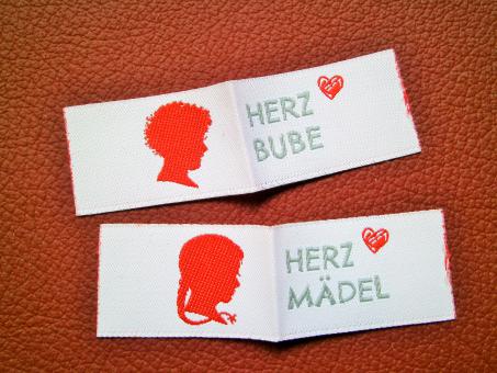 1  Webetikett "Herzbube / Herzmädel" 50 x 20 mm mittig gefaltet Junge Mädchen Herz Herzbube